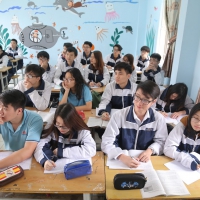 Những dòng cảm xúc của cựu học sinh và phụ huynh gửi đến mái trường Hồng Hà 